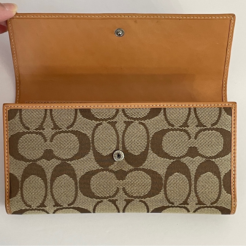 Coach Vintage Hamptons Signature Long Wallet Khaki Tan - Picture 6 of 10